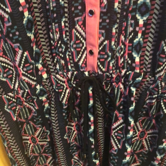 NY Collection Geometric Print Short Romper  Sz L - Picture 4 of 8